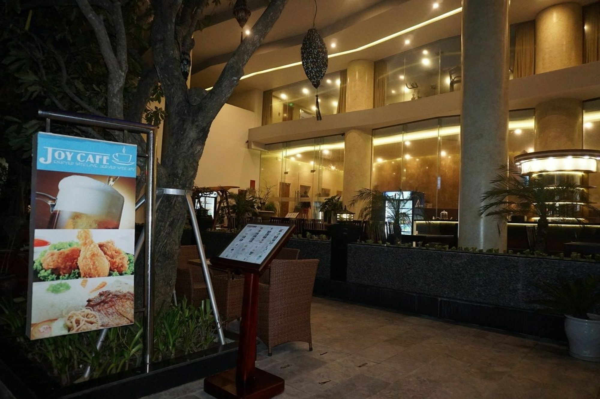 Victori Hotel Danang Luaran gambar